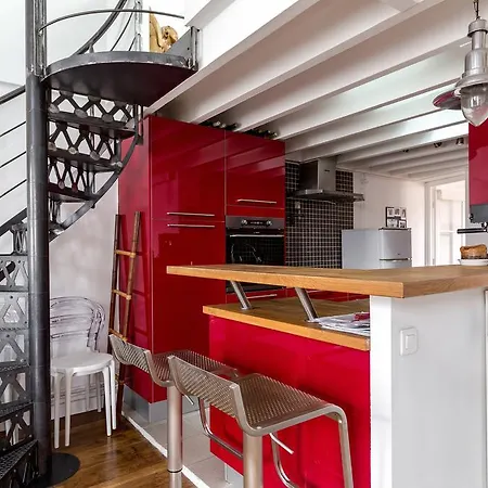 Duplex 13 Apartment