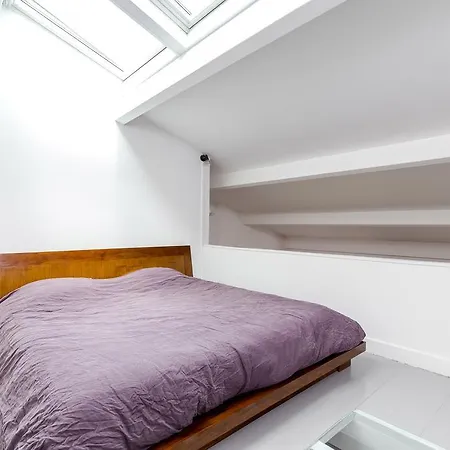 Duplex 13 Apartment *